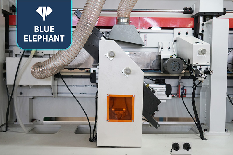 軟成型全自動封邊機