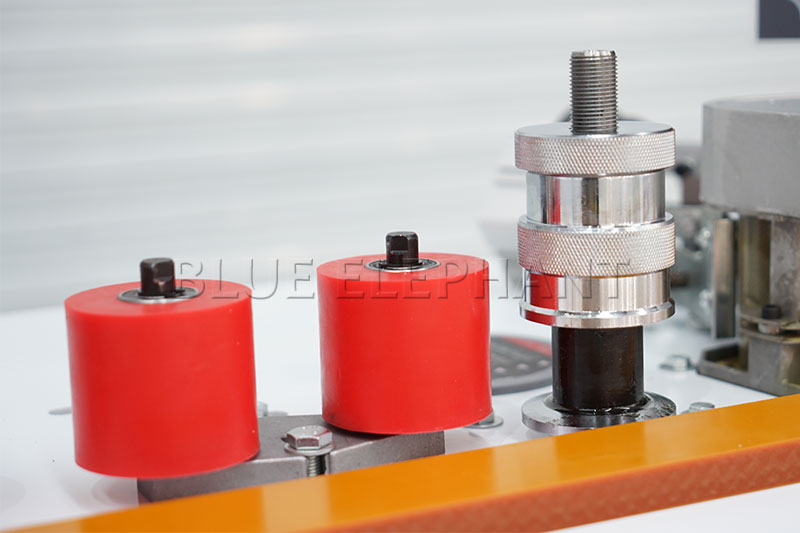 曲直線封邊機(jī)、